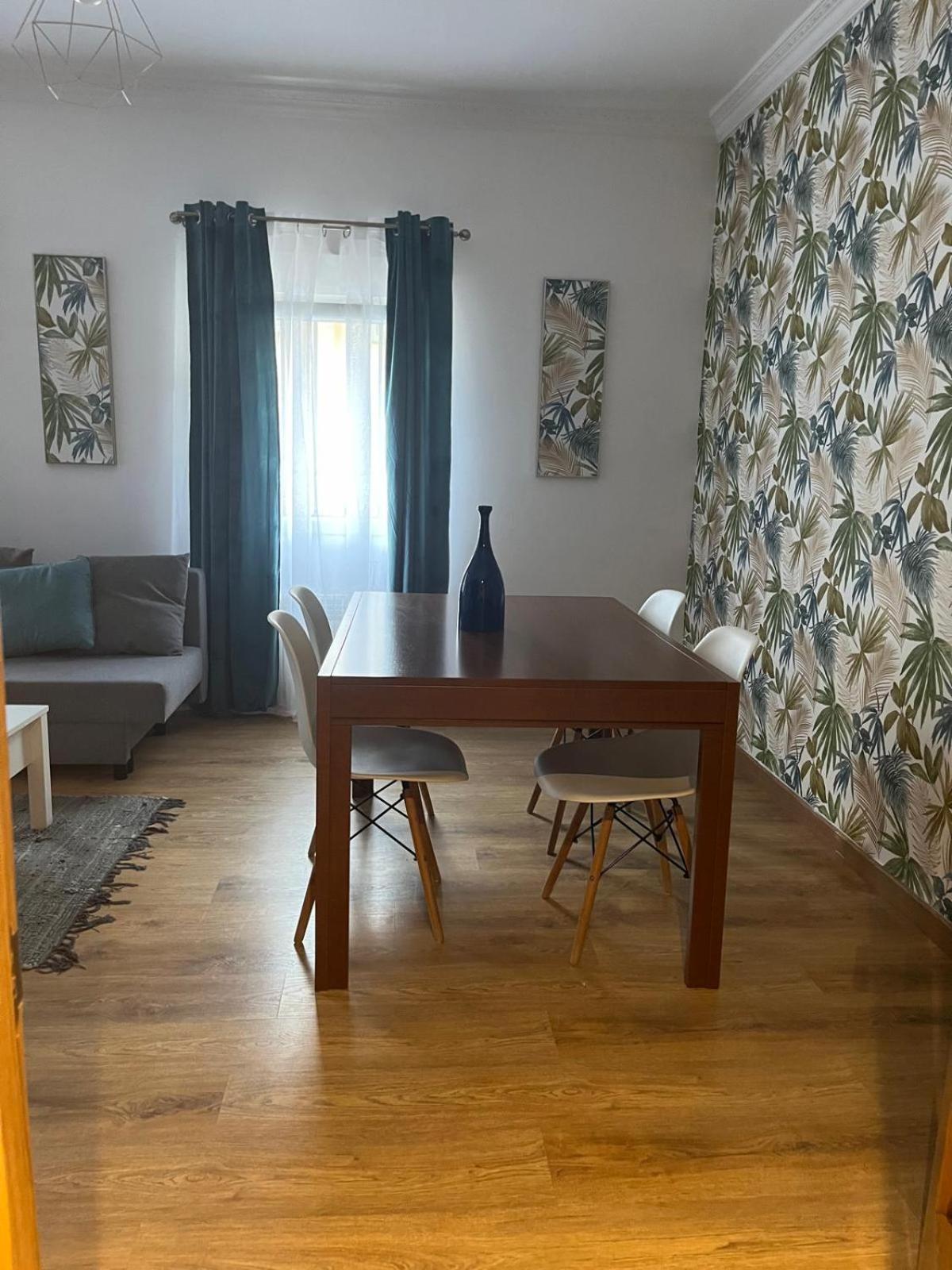 Bajo Al Lado Del Ayuntamiento Apartman Santender Kültér fotó
